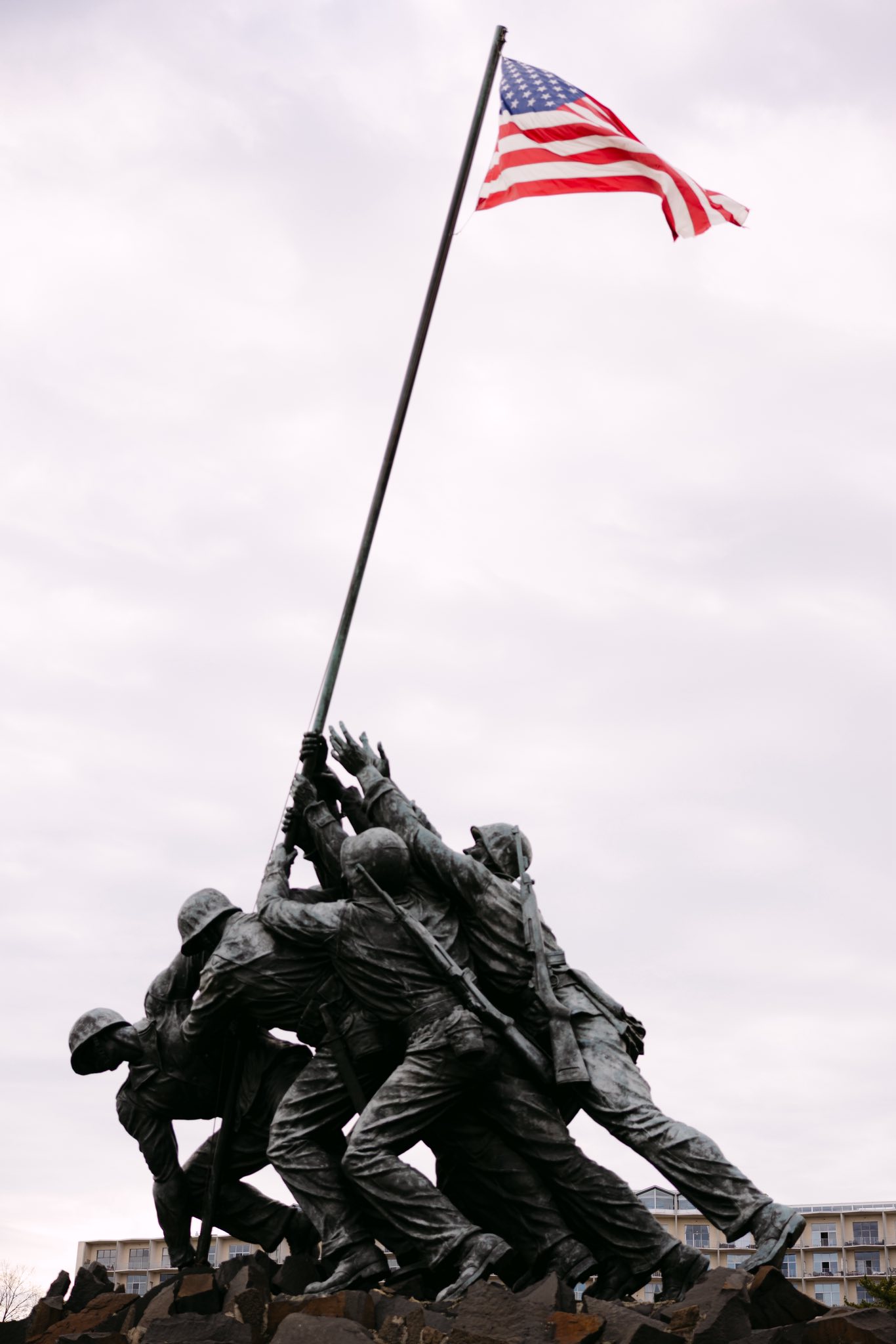  U.S. Marine Corps War Memorial (Iwo Jima Statue) 